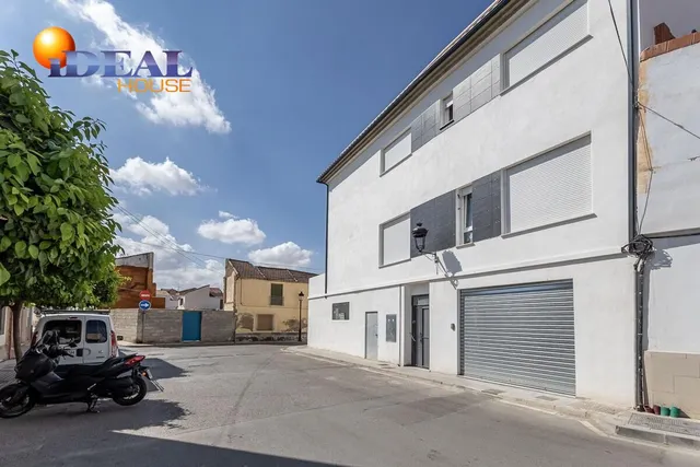 Edificio de nueva construcción en Churriana — 33