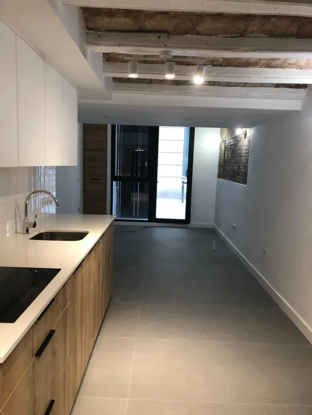 Dúplex en Venta en calle Santa Elena SOLO INVERSORES — 10
