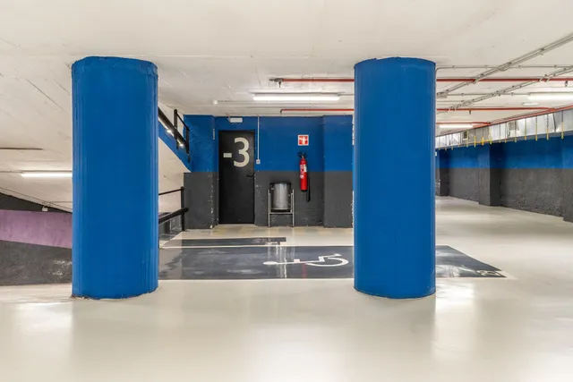 Parking de moto 2m² en alquiler - Eixample — 45