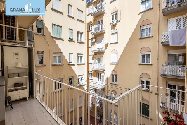 PISO COMPLETAMENTE REFORMADO EN CALLE RECOGIDAS — 13