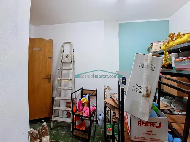 Se traspasa ludoteca-cafetería en Tavernes Blanques — 40