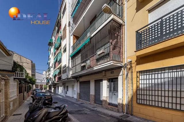 PISO JUNTO AVENIDA DE ANDALUCIA (Sin ascensor) — 22
