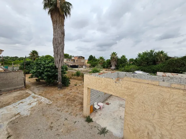 VIVIENDA CON TERRENO — 22