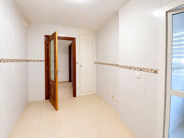 AMPLIA VIVIENDA DE 4 DORMITORIOS EN HACIENDA CAPITÁN, TEATINOS +G+PISCINA… — 17