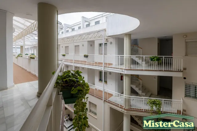 INVERSIÓN RENTABLE EN PLENO CENTRO DE JEREZ - 2D + GARAJE + 