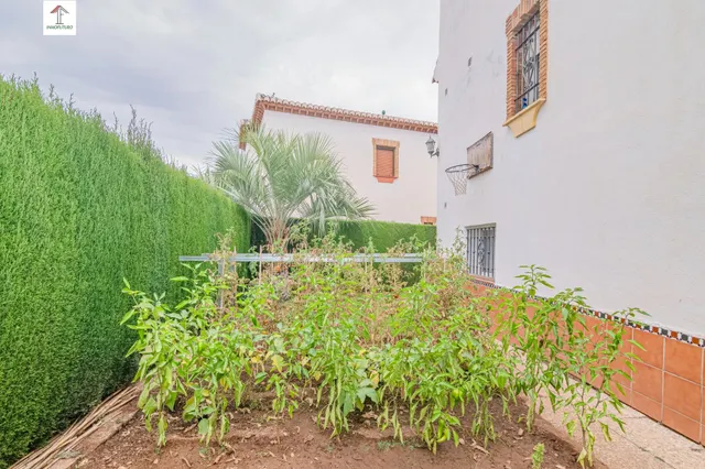 ¡AMPLIA CASA DE 4 DORMITORIOS, 3 BAÑOS Y CALEFACCIÓN CENTRAL EN LA ZUBIA! ✨ — 7