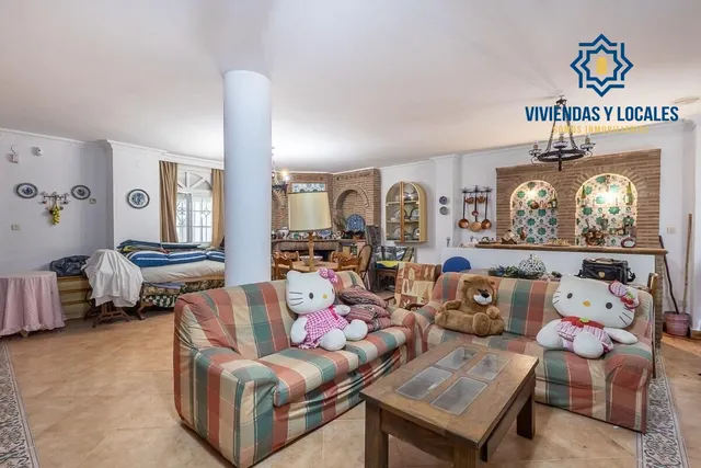 Espectacular Chalet en Ogijares - Ideal para Familias — 29