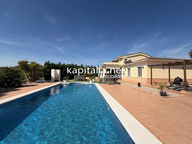 ESPECTACULAR CHALET CON JACUZZI EN OLLERIA. EN EXCLUSIVA EN  - foto 3