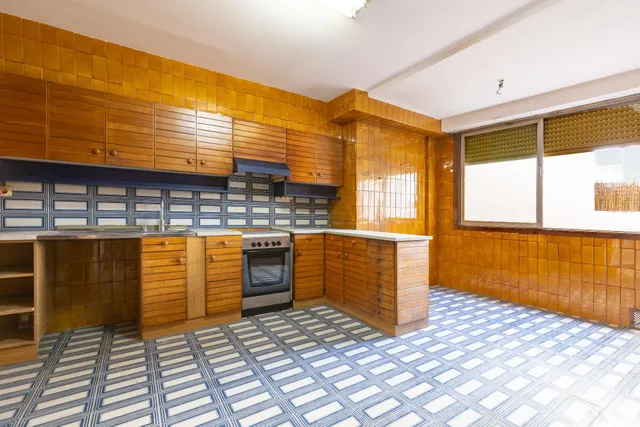 Exclusiva vivienda en Cirilo Amorós — 28