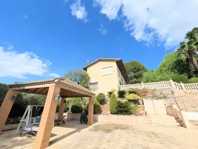 Oportunidad, en venta magnífico chalet en Cocentaina. — 14