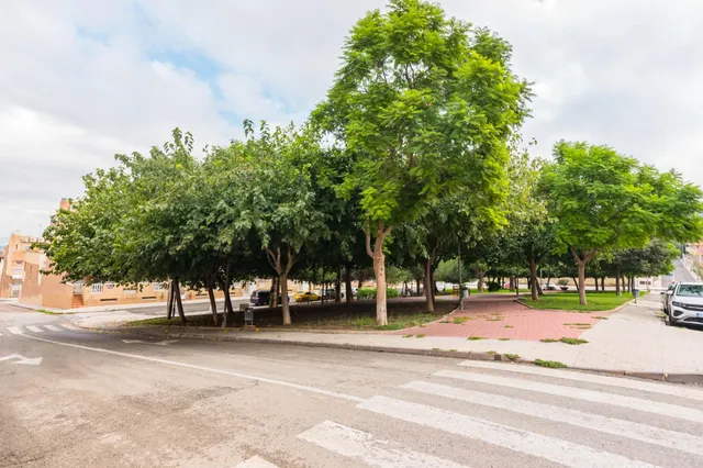 Dúplex amplio de 5 dormitorios con patio, terraza y buhardilla en San José de la Montaña — 45