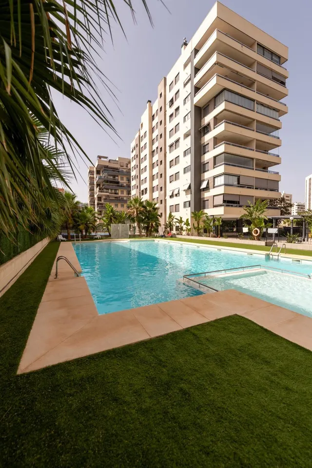 Elegancia contemporánea y vistas al mar en el corazón del PA - foto 5