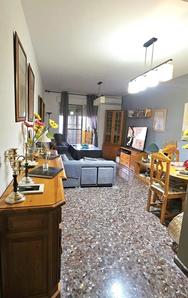Piso en Maracena — 7