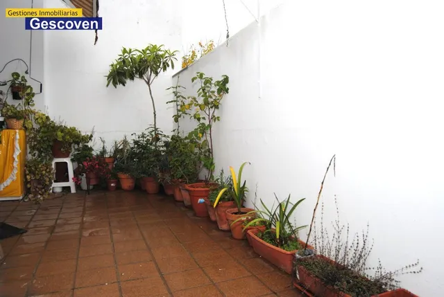 PISO CON PATIOS, OPCIONAL GARAJES Y TRASTERO — 23