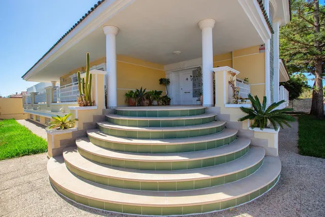 Oportunidad villa de lujo con mas de 500m2 de vivienda — 4