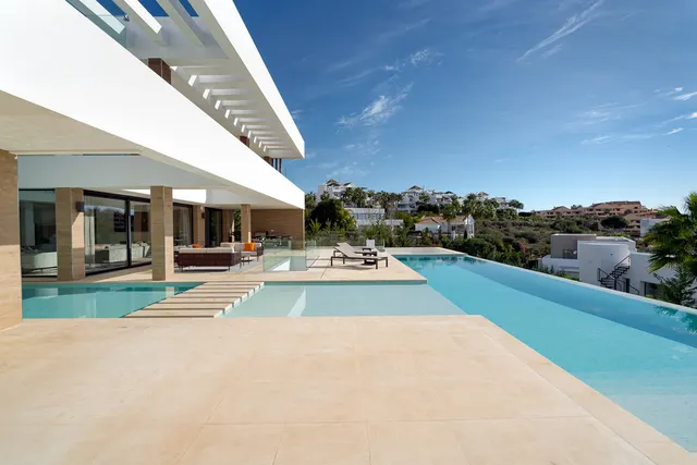 Chalet 5 habitaciones 625m² en venta - Costa del Sol — 31