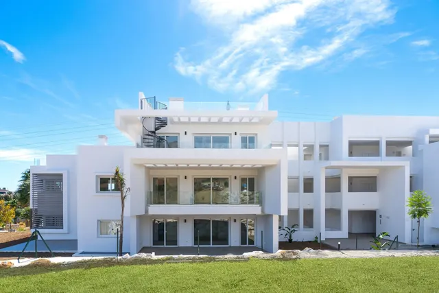 APARTAMENTO LLAVE EN MANO EN CASARES CON AMPLIO SOLARIUM - foto 5