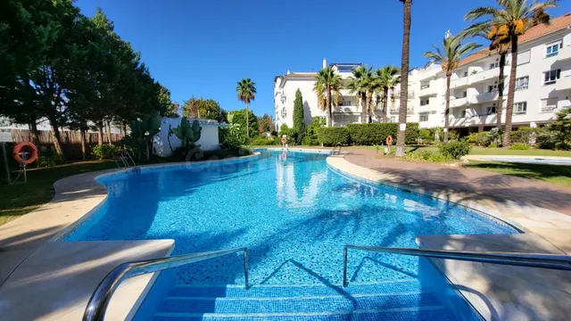 Impresionante apartamento de 130 m2 en Nueva Andalucía – Zona El Rodeo — 3