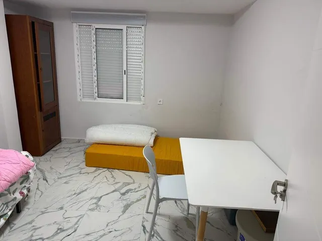 PISO EN ASPE — 8