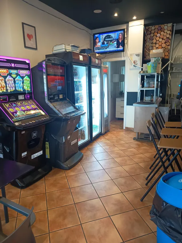 ¡TRASPASO DE RESTAURANTE EN VILADECANS! Negocio en funcionamiento con terraza soleada — 10