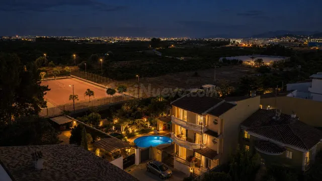 🌴✨ ¡ESPECTACULAR CASA INDEPENDIENTE EN PALMERA CON PISCINA Y - foto 2