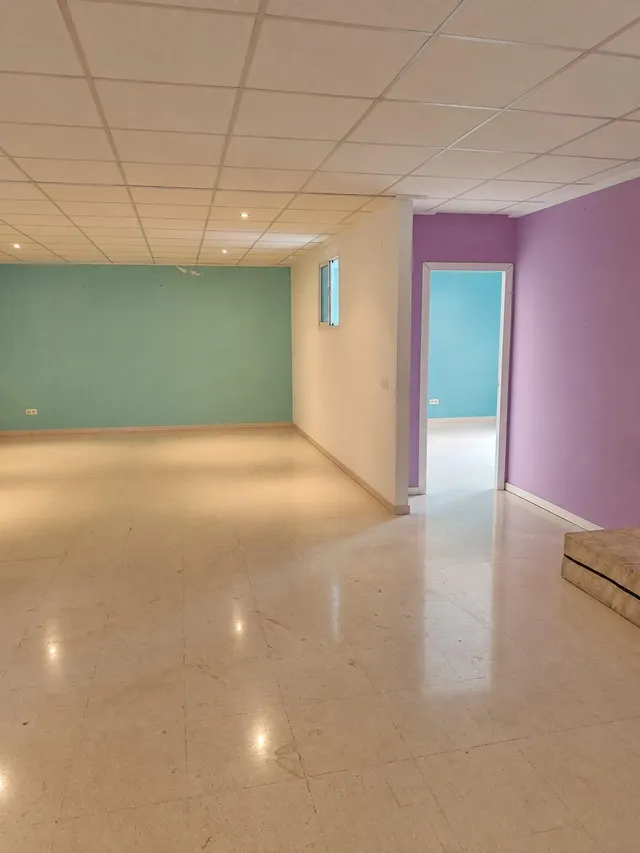 Edificio de gran superficie con potencial de cambio de uso en Manacor — 14