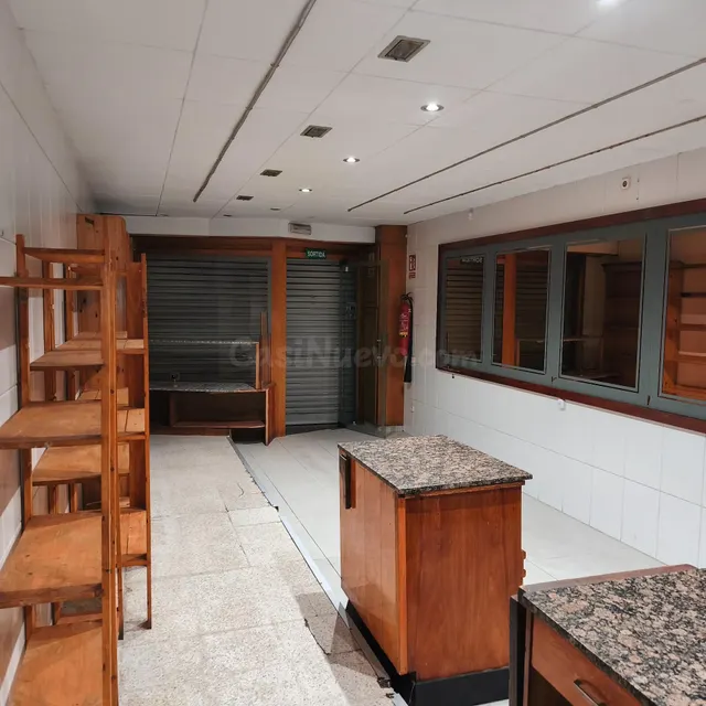 Amplio local comercial de 187 m2 en alquiler en Granollers!! - foto 3