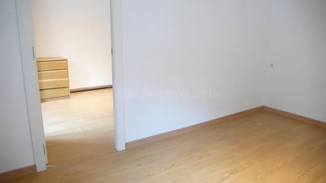 Piso reformado en venta en Carrer Sant Isidre, El Poble Sec - Parc de Montjuïc — 2