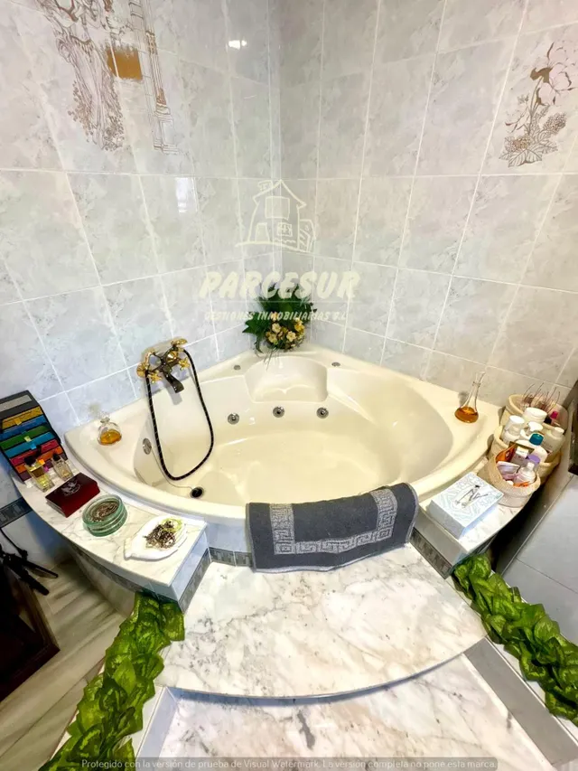 Chalet independiente en El Alcaide: espacio, comodidad y vida al aire libre — 12
