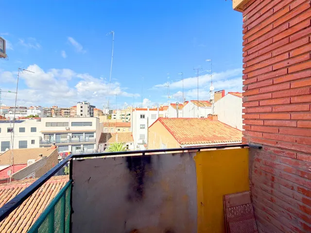 SE VENDE PISO DE TRES DORMITORIOS CON VISTAS DESPEJADAS EN LA JOTA - ZARAGOZA — 12