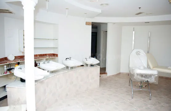 Local comercial 113m² en venta - Centro Urbano - foto 5