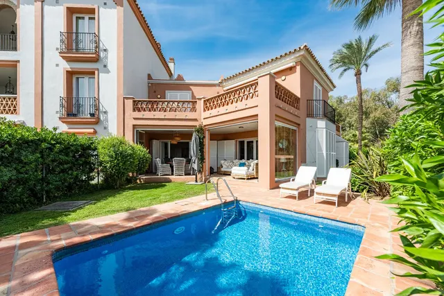 Chalet 5 habitaciones 419m² en venta - Costa Del Sol — 33