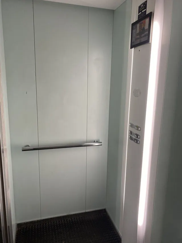 Apartamento 2 habitaciones 69m² en venta - Centro — 36