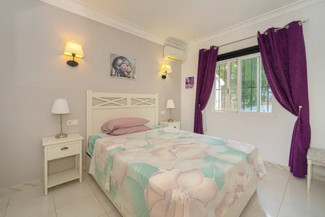 Villa Montgó. Villa tradicional en venta en las laderas del Montgó, entre Dénia y Jávea. — 25
