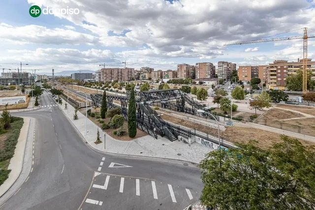 Piso reformado junto a estadio de la juventud — 20