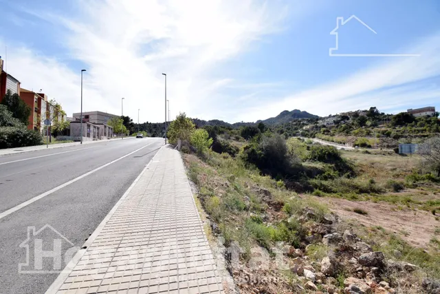 EXCELENTE TERRENO URBANO EN LA VALL D'UIXO — 33