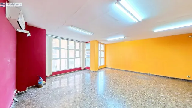 Local comercial 51m² en alquiler - El Grau — 11