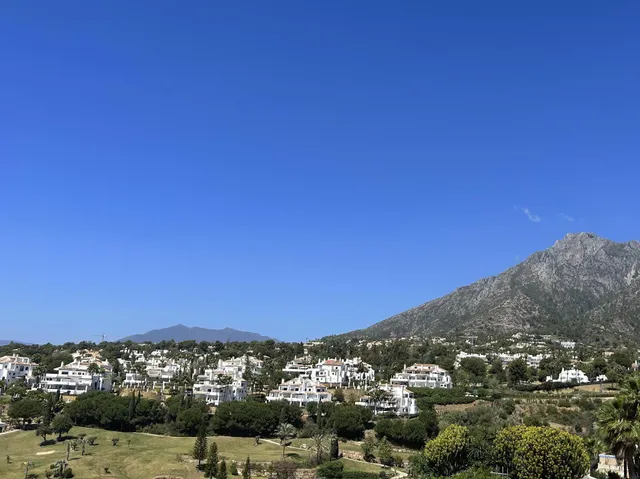 ESPECTACULAR VILLA A ESTRENAR — 31