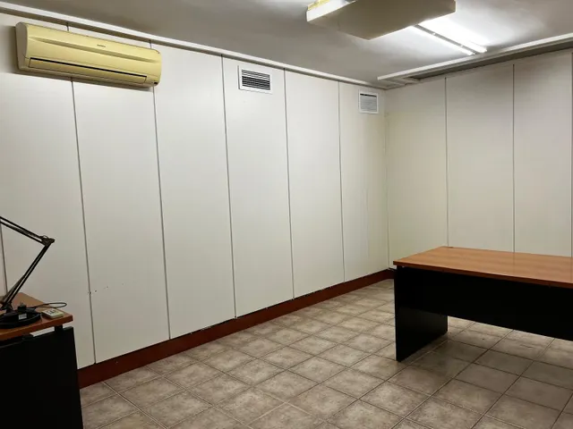 Local comercial 525m² en alquiler - Delicias — 9