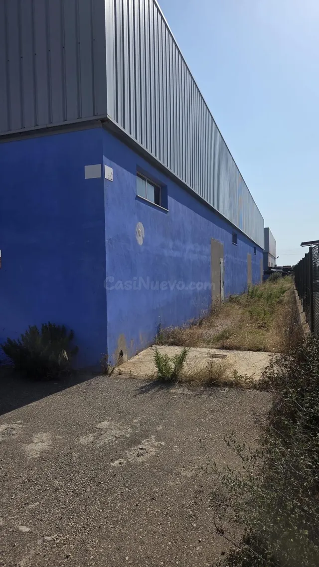 NAVE INDUSTRIAL EN ES MERCADAL — 2