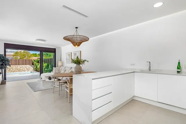 Villa 4 habitaciones 173m² en venta - Mil Palmeras — 24