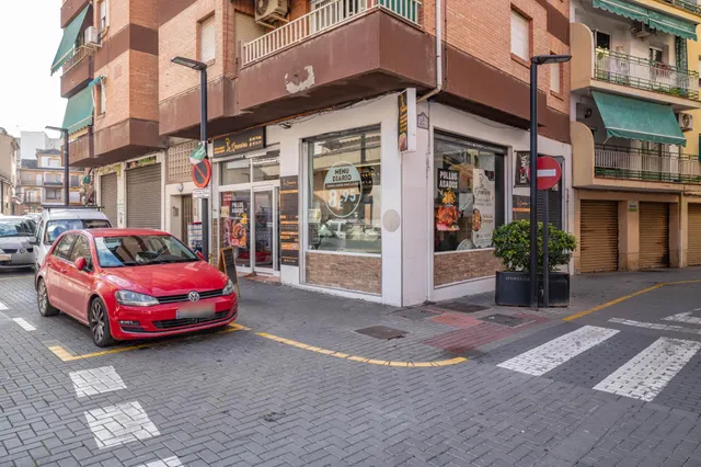 TRASPASO DE NEGOCIO DE ALIMENTACION PARA LLEVAR EN CENTRO DE MARACENA. GRAN OPORTUNIDAD!!! — 16