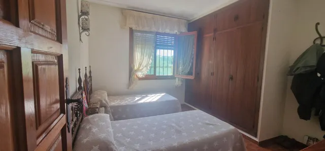 Chalet en Urbanización Monte Cristina — 24