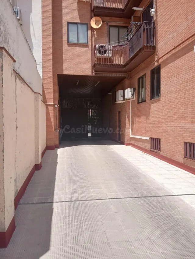GARAJE EN CALLE VICENTE MUZAS, 4 - foto 5