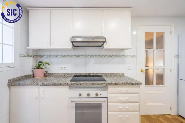 Vive al exterior: planta baja con dos terrazas en Torre en Conill — 25