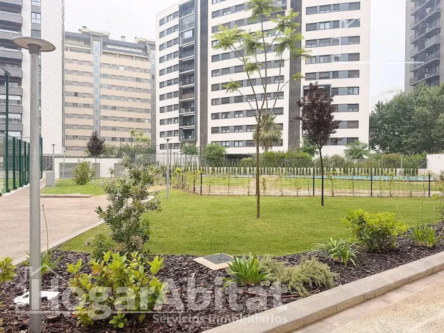 ¡TOTALMENTE NUEVO! BONITO, LUMINOSO Y MODERNO EN RESIDENCIAL CON PISCINA COMUNITARIA — 29