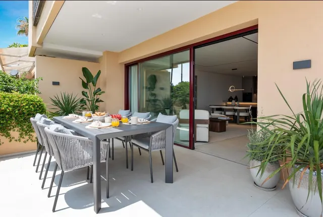 Apartamento reformado en 1ª linea de playa!! — 23