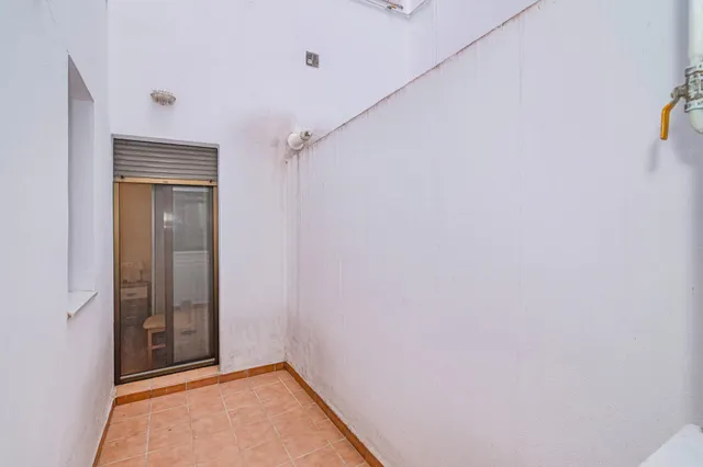 PISO, COHERA Y TRASTERO EN LA ZUBIA — 23