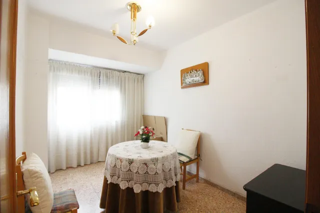 Amplia vivienda de 4 habitaciones en zona cervantes – Alaquàs — 17
