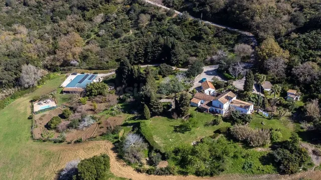 Finca rústica 8 habitaciones 650m² en venta - Costa Del Sol - foto 3